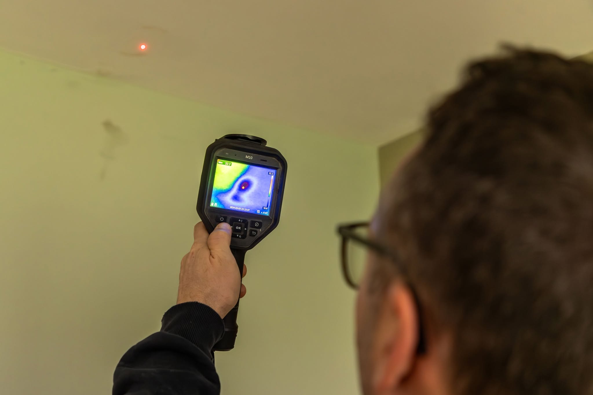Thermal machine to find leaks